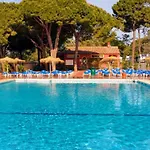 Mobil A Pour 8 Pers. - Api-1-52-1922 Camping *